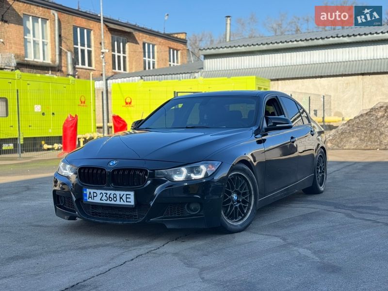 Седан BMW 3 Series 2012 в Киеве