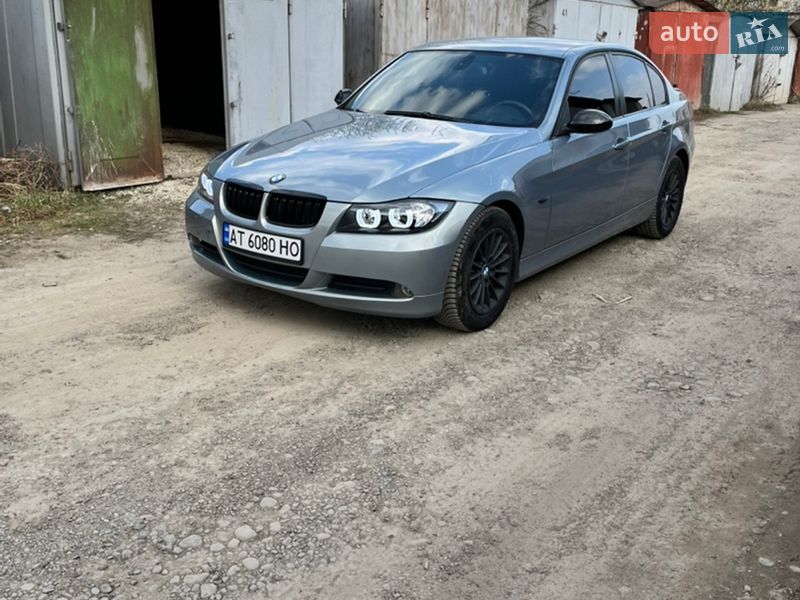 Седан BMW 3 Series 2005 в Ивано-Франковске Седан BMW 3 Series 2005 в Ивано-Франковске