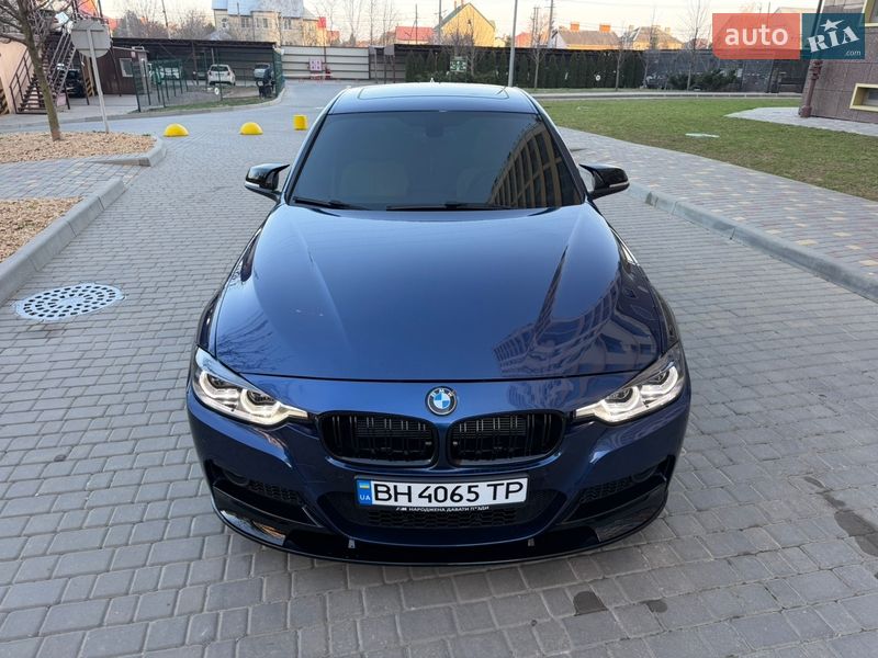 Седан BMW 3 Series 2017 в Одессе