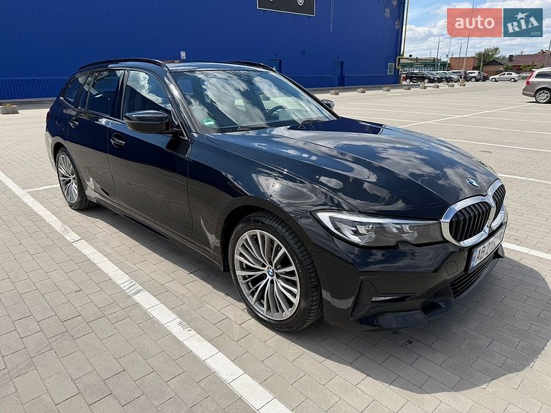 Универсал BMW 3 Series 2022 в Виннице