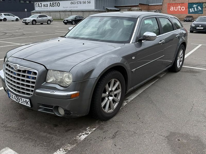 Универсал Chrysler 300C 2006 в Киеве