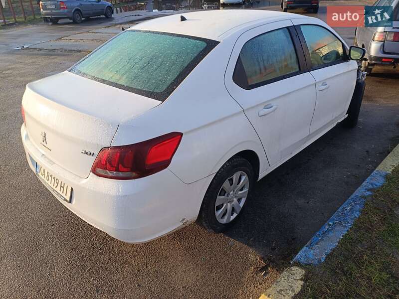 Седан Peugeot 301 2021 в Киеве