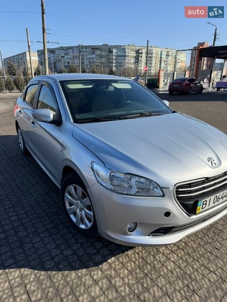 Седан Peugeot 301 2013 в Полтаве