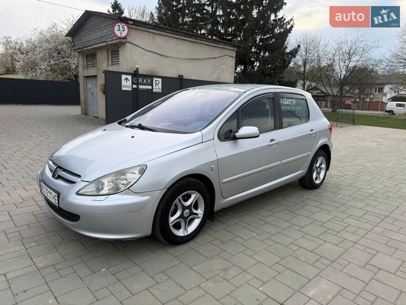 Хэтчбек Peugeot 307 2003 в Виноградове