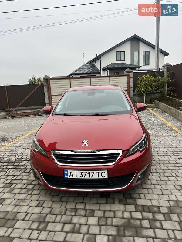 Хэтчбек Peugeot 308 2014 в Белой Церкви Хэтчбек Peugeot 308 2014 в Белой Церкви