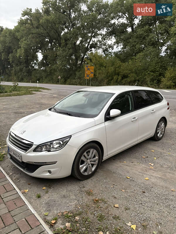 Универсал Peugeot 308 2015 в Каменец-Подольском Универсал Peugeot 308 2015 в Каменец-Подольском
