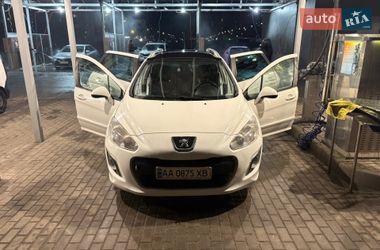Универсал Peugeot 308 2013 в Киеве