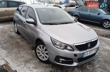 Универсал Peugeot 308 2019 в Киеве