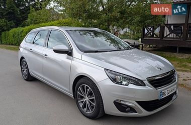 Універсал Peugeot 308 2016 в Дубні