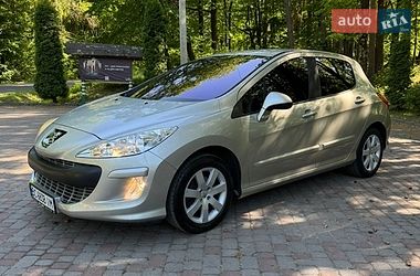 Хетчбек Peugeot 308 2008 в Дрогобичі