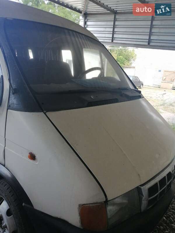 Микроавтобус ГАЗ 3221 Газель 2002 в Днепре Микроавтобус ГАЗ 3221 Газель 2002 в Днепре