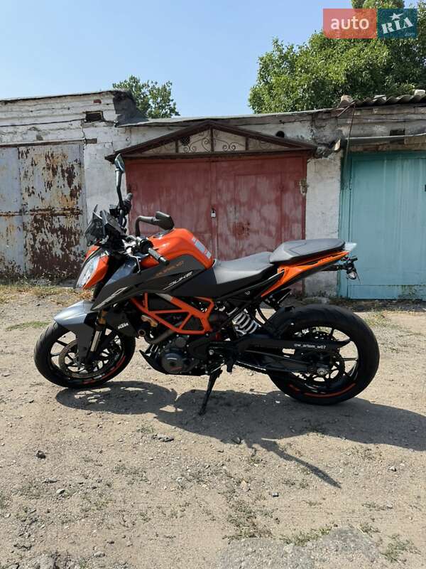 Мотоцикл Спорт-туризм KTM 390 Duke 2023 в Николаеве