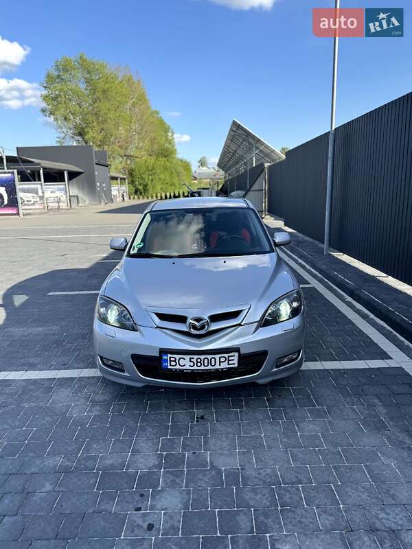 Хэтчбек Mazda 3 2008 в Самборе