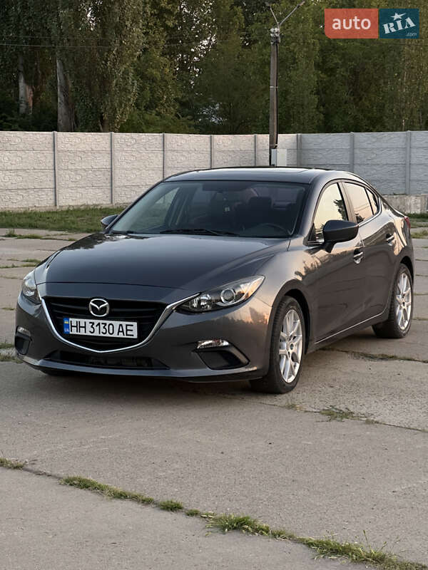 Седан Mazda 3 2013 в Беляевке