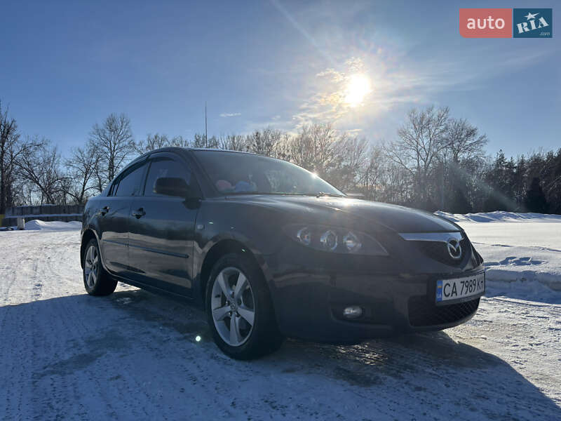 Седан Mazda 3 2008 в Харькове