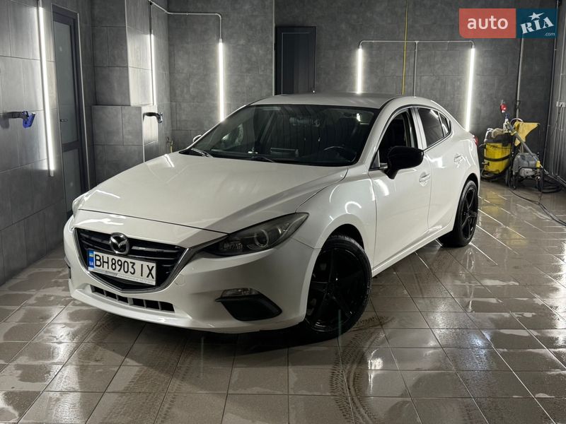 Седан Mazda 3 2014 в Одессе
