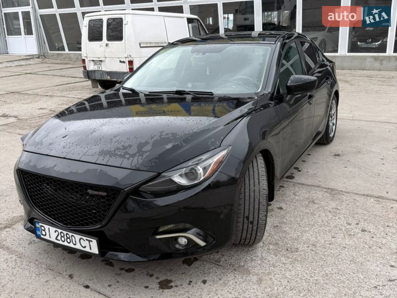 Седан Mazda 3 2015 в Миргороде