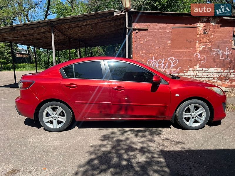 Седан Mazda 3 2009 в Нежине