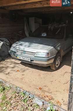 Седан Peugeot 405 1989 в Чернігові