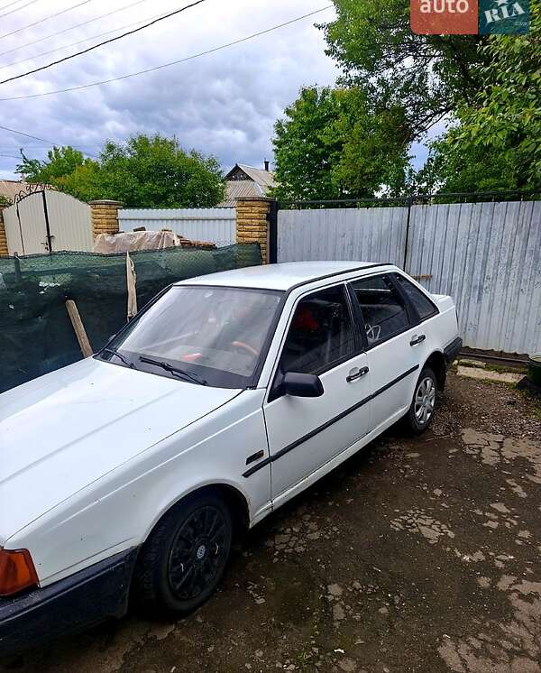 Хэтчбек Volvo 440 1989 в Черкассах Хэтчбек Volvo 440 1989 в Черкассах