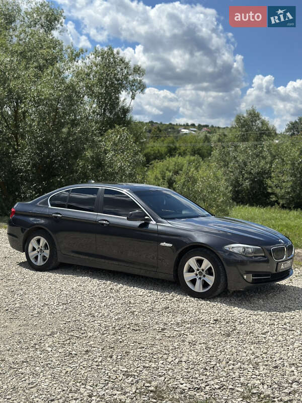 Седан BMW 5 Series 2013 в Тернополі Седан BMW 5 Series 2013 в Тернополі