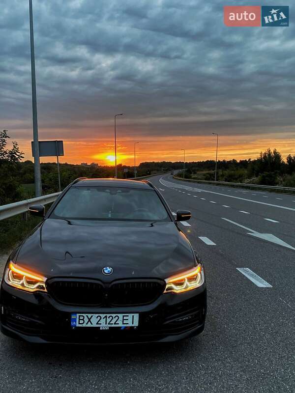 Универсал BMW 5 Series 2017 в Хмельницком