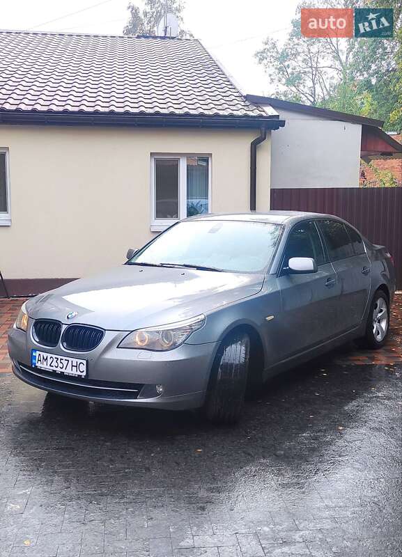Седан BMW 5 Series 2007 в Житомире