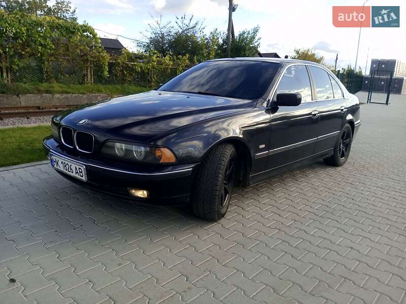 Седан BMW 5 Series 1998 в Рокитному
