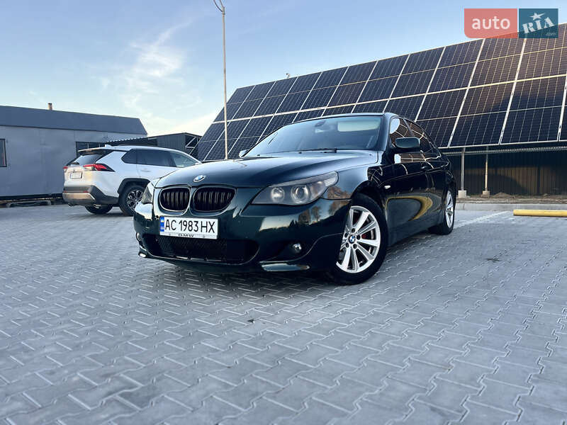 Седан BMW 5 Series 2005 в Володимирі