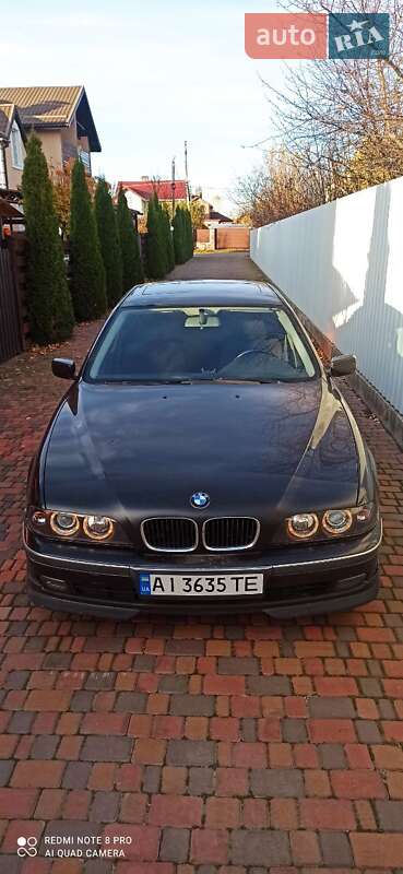 Седан BMW 5 Series 1999 в Киеве