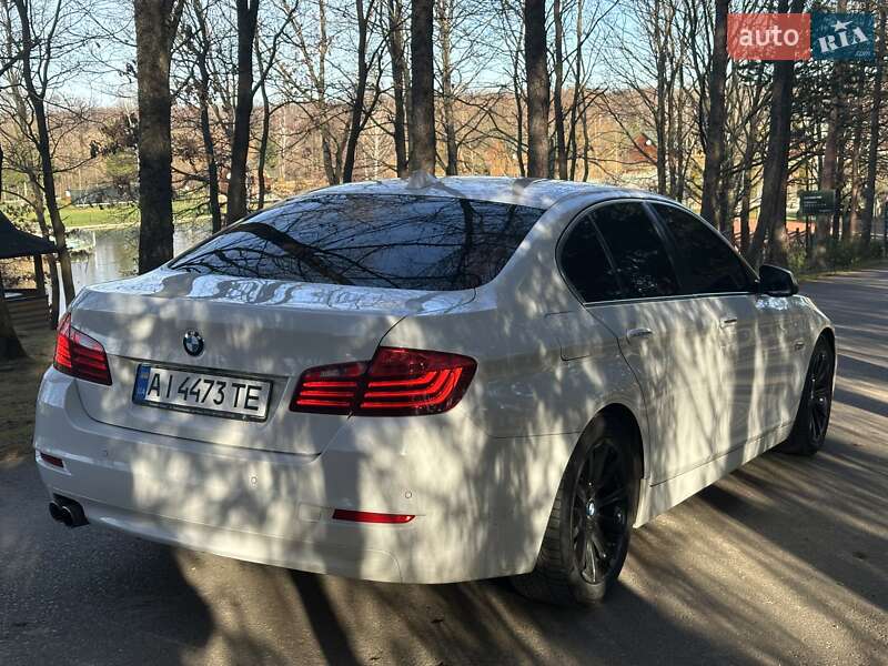 Седан BMW 5 Series 2016 в Киеве