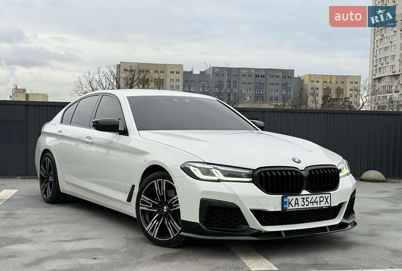 Седан BMW 5 Series 2018 в Киеве