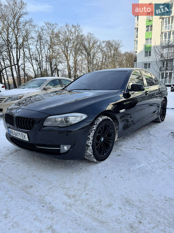 Седан BMW 5 Series 2013 в Виннице