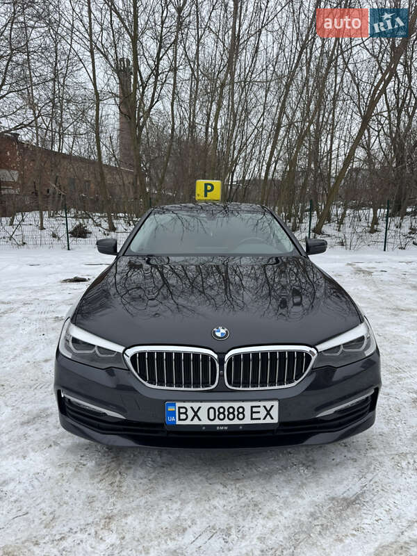 Седан BMW 5 Series 2018 в Кам'янець-Подільському