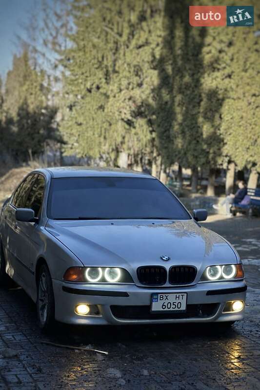 Седан BMW 5 Series 1999 в Львове
