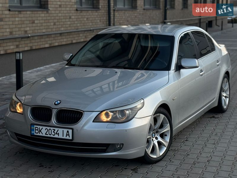 Седан BMW 5 Series 2008 в Ровно