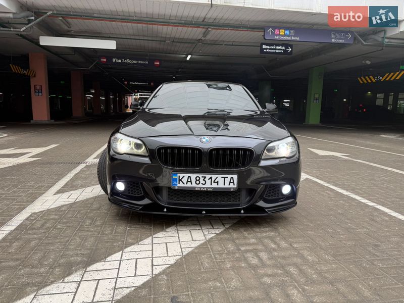 Седан BMW 5 Series 2012 в Киеве