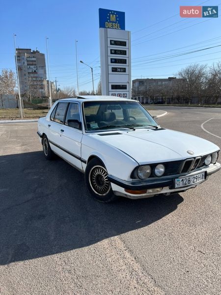 Седан BMW 5 Series 1986 в Николаеве Седан BMW 5 Series 1986 в Николаеве