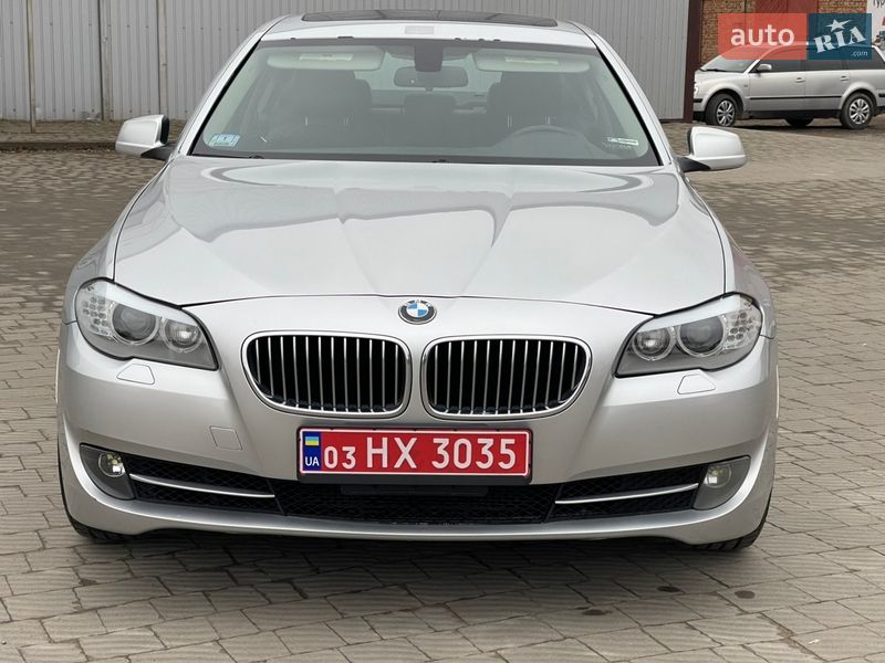 Седан BMW 5 Series 2013 в Владимире