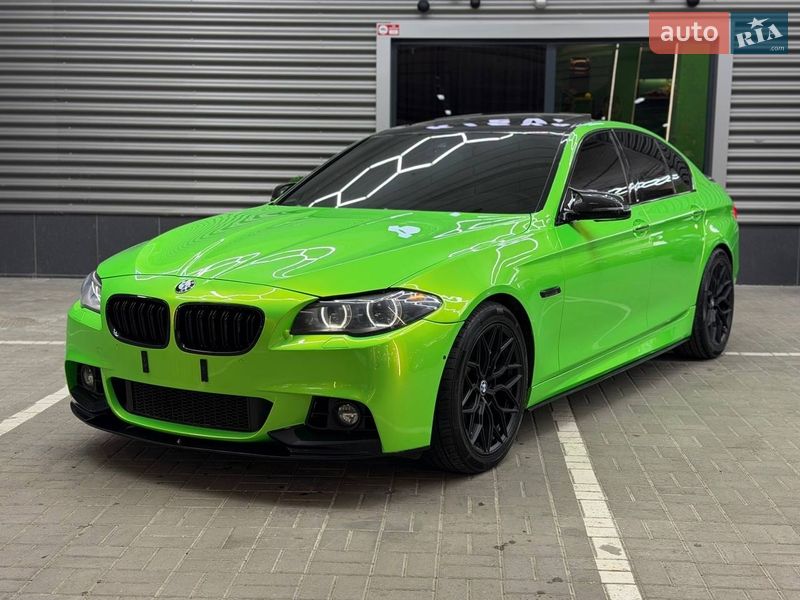 Седан BMW 5 Series 2014 в Києві