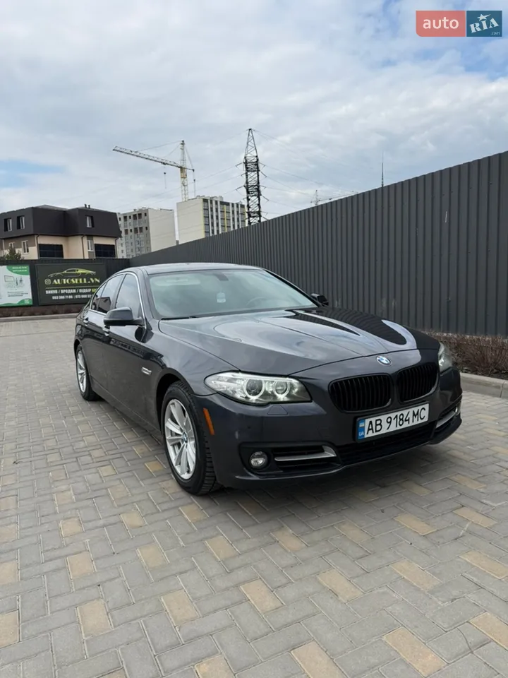 BMW 5 Series 2015 photo 3