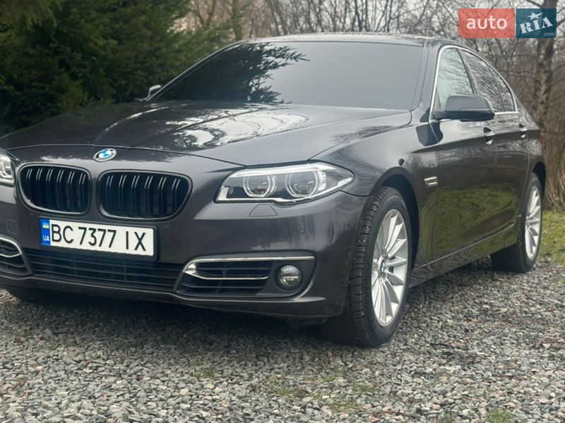 Седан BMW 5 Series 2014 в Львові