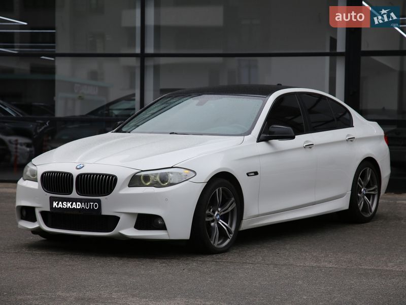 Седан BMW 5 Series 2012 в Харькове