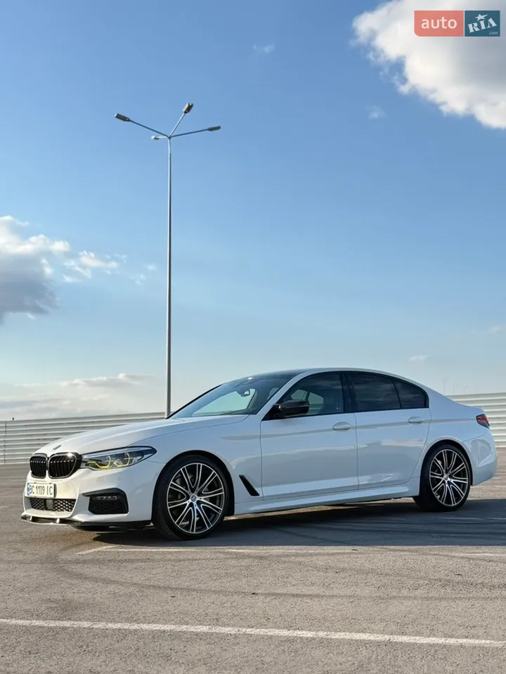 BMW 5 Series 2019 photo 5