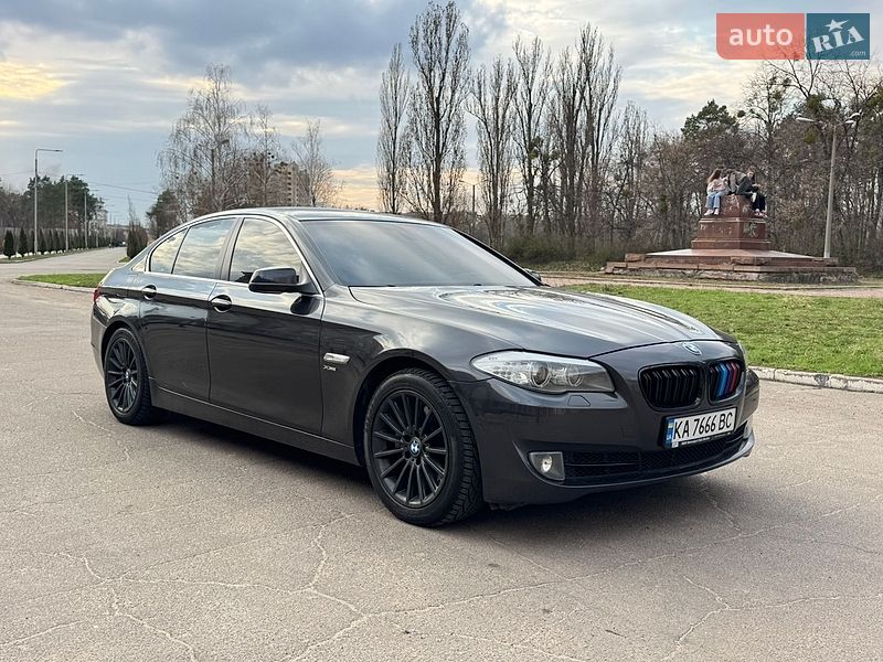 Седан BMW 5 Series 2012 в Киеве