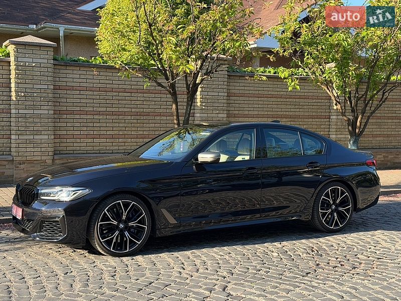 Седан BMW 5 Series 2022 в Ужгороде