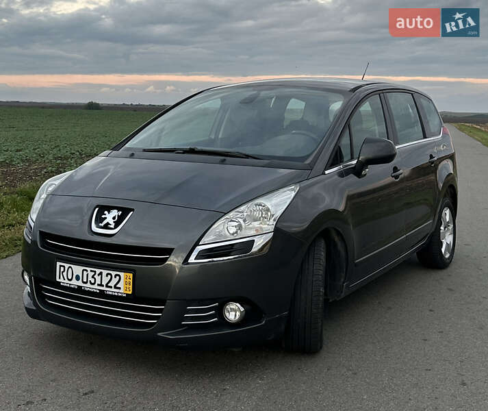 Микровэн Peugeot 5008 2012 в Подволочиске