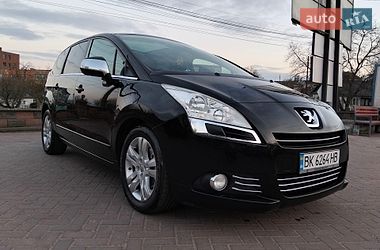 Мікровен Peugeot 5008 2010 в Рівному