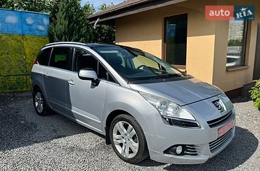 Мікровен Peugeot 5008 2011 в Рівному