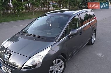 Мікровен Peugeot 5008 2010 в Тернополі